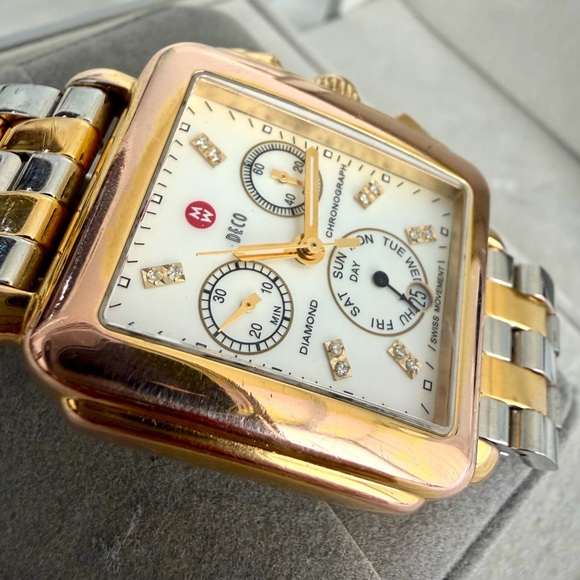 👑✅PRICE FIRM✅ Beautiful MICHELE Signature Mid Deco 29mm Bracelet Watch - Picture 9 of 17